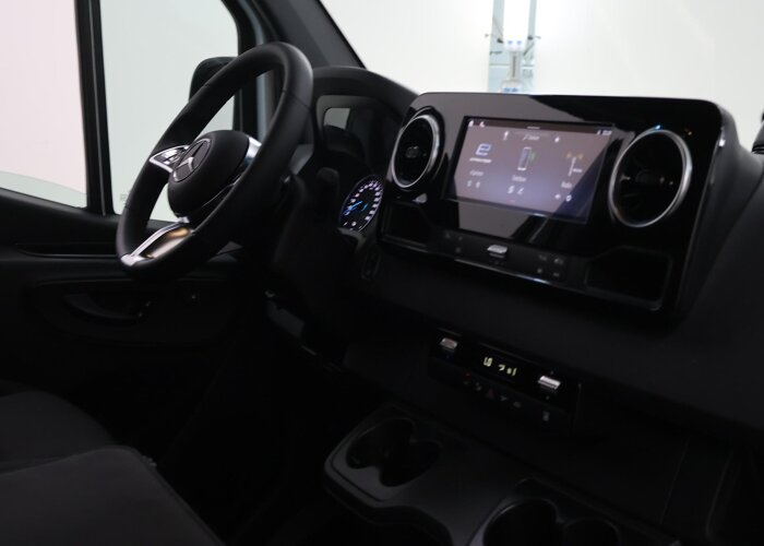 Mercedes-Benz eSprinter 314 | L3 H2 | PRO | 81 kWh |