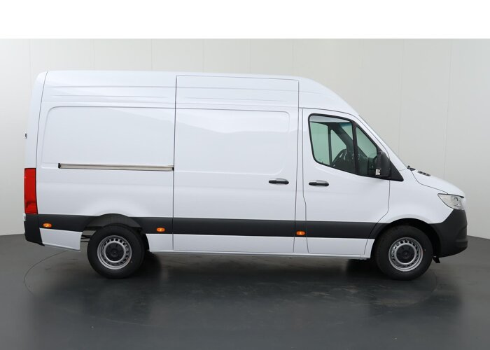 Mercedes-Benz Sprinter 315 L2H2 RWD PRO