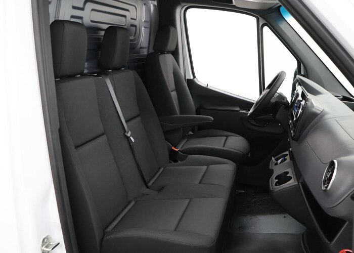 Mercedes-Benz Sprinter 315 L2H2 RWD PRO