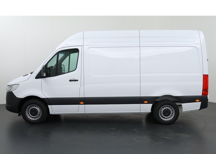 Mercedes-Benz Sprinter 315 L2H2 RWD PRO