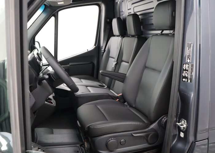 Mercedes-Benz Sprinter 319 L2H2 RWD SELECT