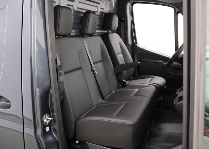 Mercedes-Benz Sprinter 319 L2H2 RWD SELECT
