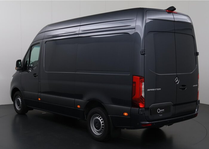 Mercedes-Benz Sprinter 319 L2H2 RWD SELECT