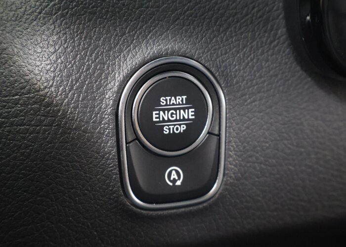 Mercedes-Benz Sprinter 319 L2H2 RWD SELECT