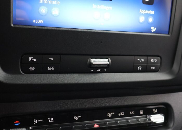 Mercedes-Benz EVITO TOURER 129 L2 PRO 90kWh