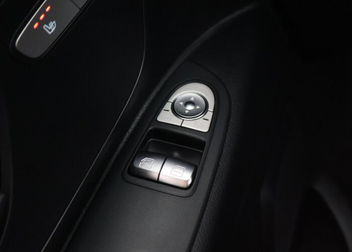 Mercedes-Benz EVITO TOURER 129 L2 PRO 90kWh