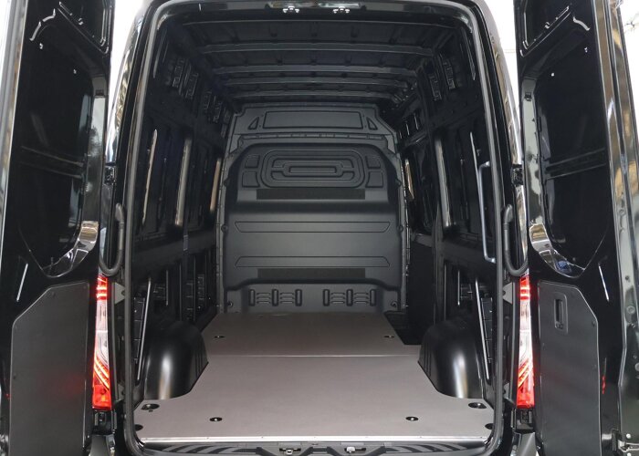 Mercedes-Benz Sprinter 319 L2H2 RWD SELECT