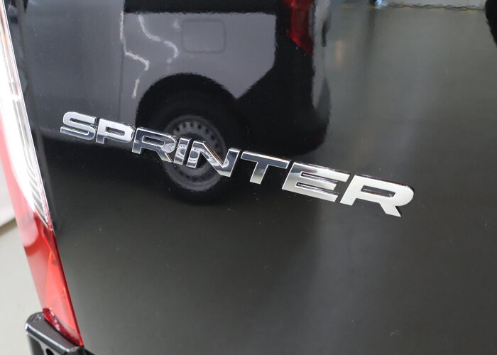 Mercedes-Benz Sprinter 319 L2H2 RWD SELECT