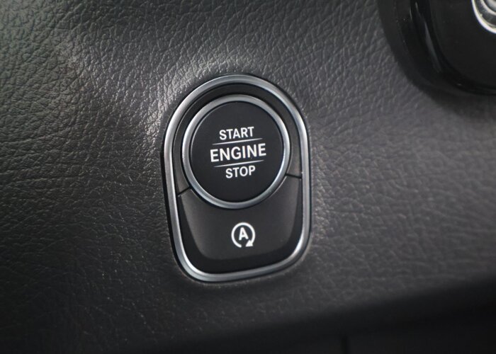Mercedes-Benz Sprinter 319 L2H2 RWD SELECT
