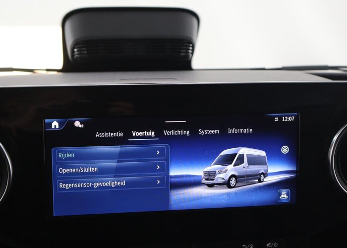 Mercedes-Benz Sprinter 319 L2H2 RWD SELECT