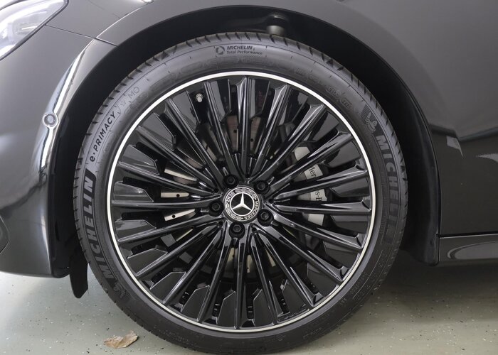 Mercedes-Benz E-Klasse 300e Sport Edition