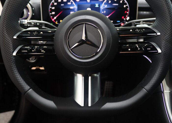 Mercedes-Benz C-Klasse 180 Star Edition AMG Line LIMITED