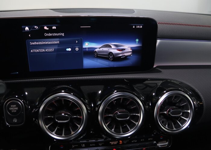 Mercedes-Benz CLA-Klasse 180 Star Edition AMG Line