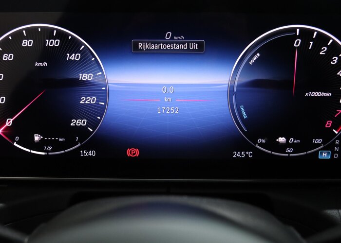 Mercedes-Benz C-Klasse 300e AMG Line