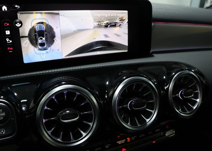Mercedes-Benz CLA-Klasse 180 Business Solution AMG