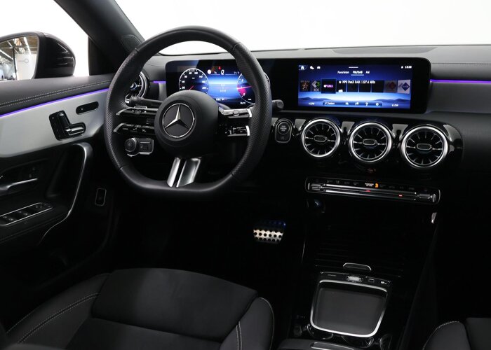 Mercedes-Benz CLA-Klasse 180 Business Solution AMG