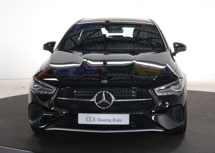 Mercedes-Benz CLA-Klasse Shooting Brake 180 Star Edition