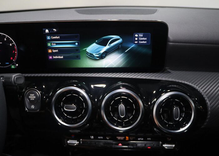 Mercedes-Benz CLA-Klasse Shooting Brake 180 Star Edition