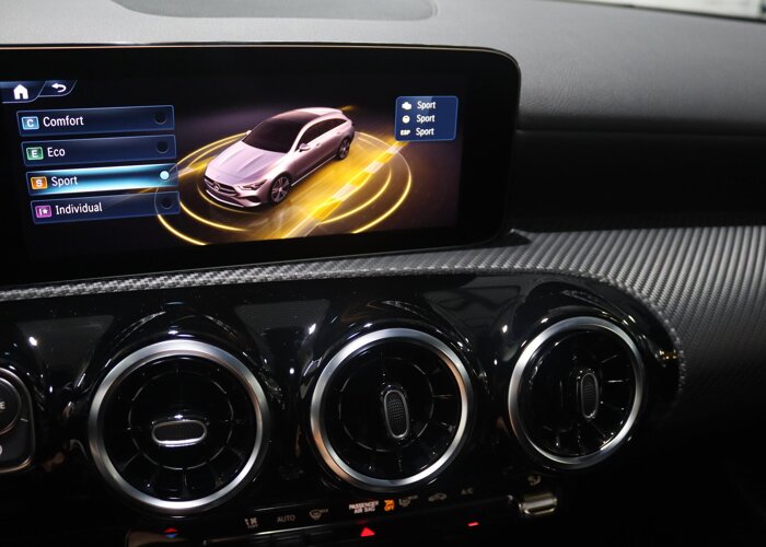 Mercedes-Benz CLA-Klasse Shooting Brake 180 Star Edition