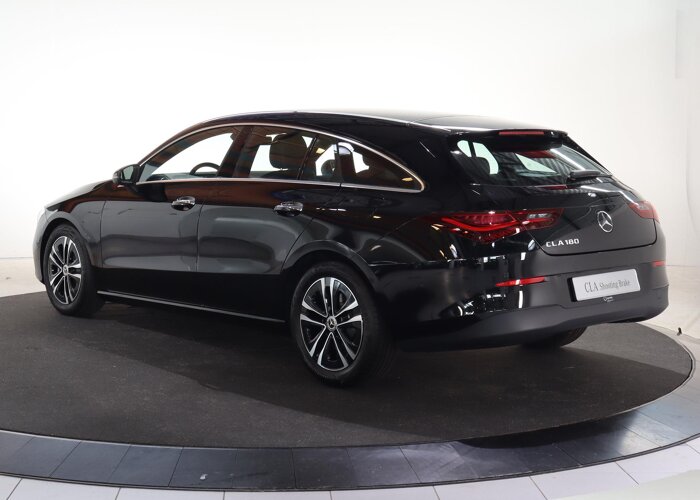 Mercedes-Benz CLA-Klasse Shooting Brake 180 Star Edition