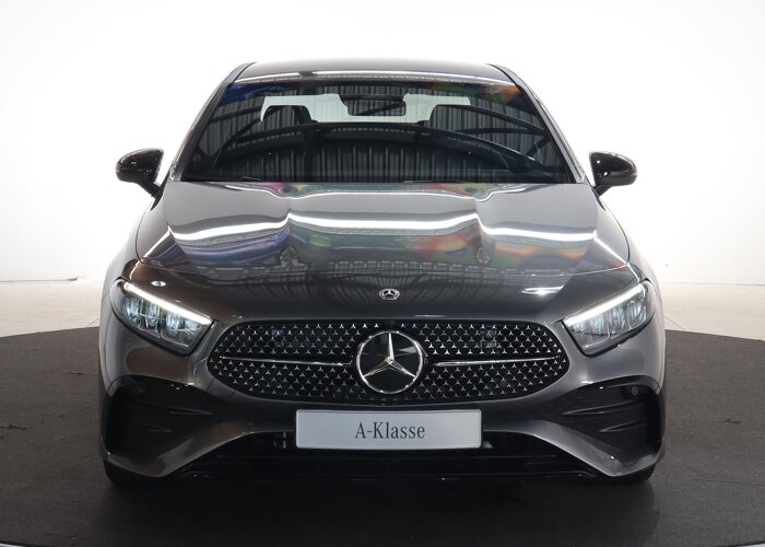Mercedes-Benz A-Klasse 180 Star Edition AMG Line
