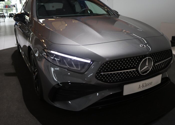 Mercedes-Benz A-Klasse 180 Star Edition AMG Line