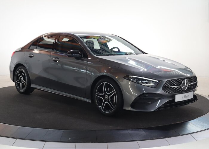 Mercedes-Benz A-Klasse 180 Star Edition AMG Line