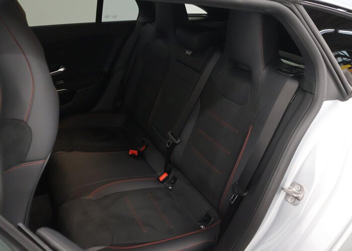 Mercedes-Benz CLA-Klasse Shooting Brake 180 Star Edition AMG Line LIMITED