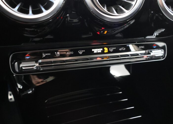 Mercedes-Benz CLA-Klasse Shooting Brake 180 Star Edition AMG Line LIMITED