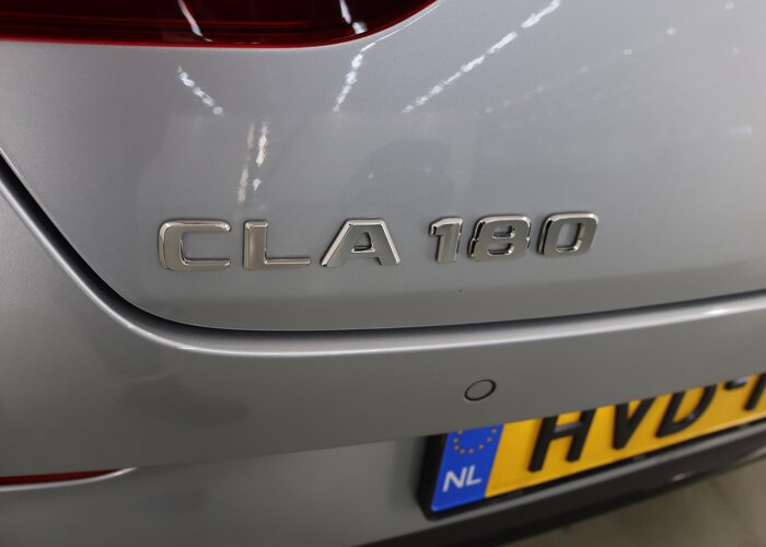 Mercedes-Benz CLA-Klasse Shooting Brake 180 Star Edition AMG Line LIMITED