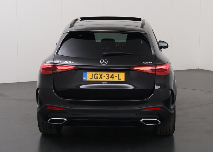 Mercedes-Benz GLC 300e 4MATIC Sport Edition