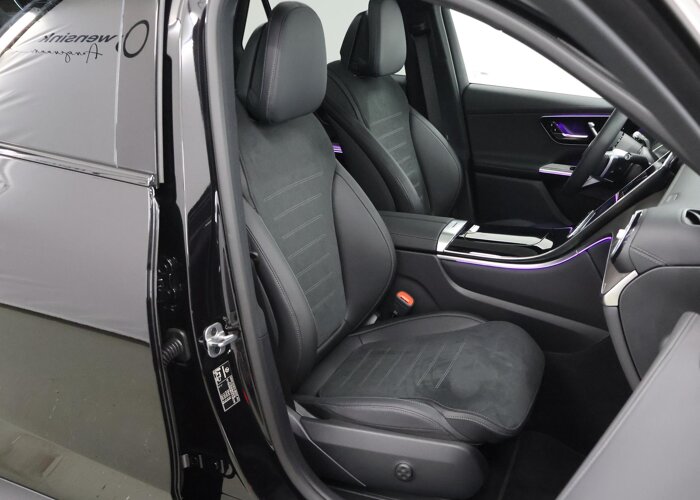 Mercedes-Benz GLC 300e 4MATIC Sport Edition