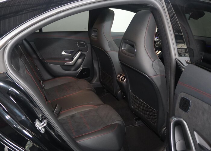 Mercedes-Benz CLA-Klasse 180 Business Solution AMG