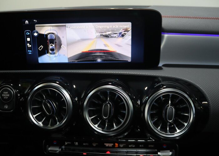 Mercedes-Benz CLA-Klasse 180 Business Solution AMG