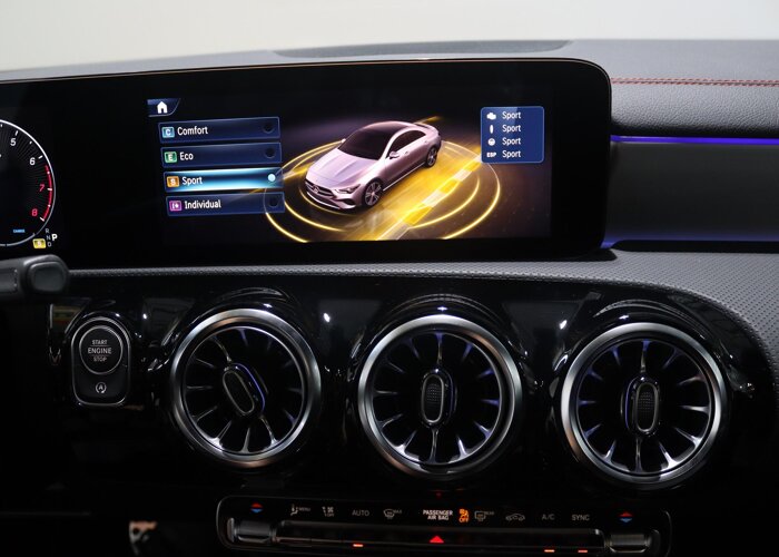 Mercedes-Benz CLA-Klasse 180 Business Solution AMG