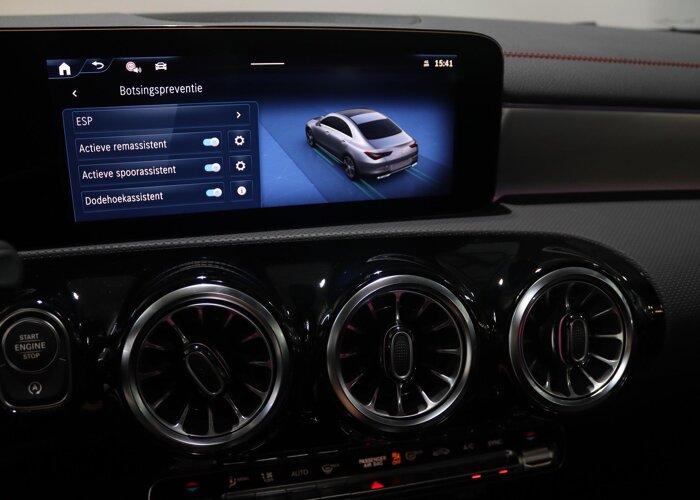 Mercedes-Benz CLA-Klasse 180 Business Solution AMG