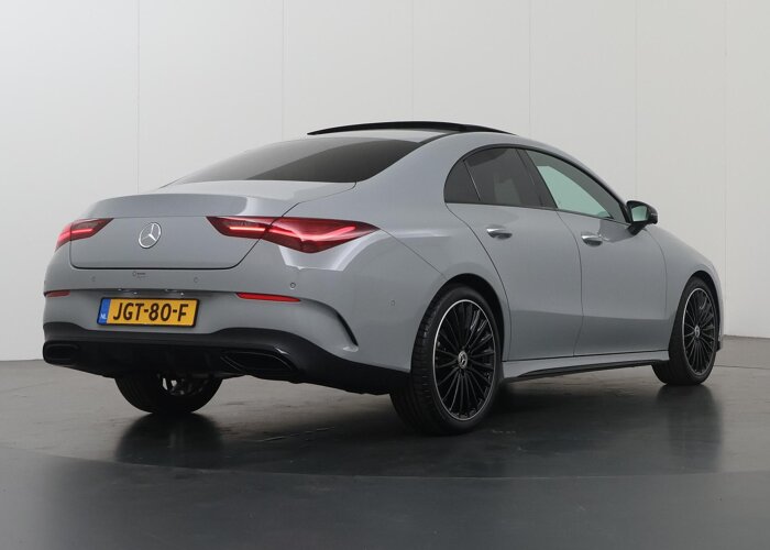 Mercedes-Benz CLA-Klasse Coupé 180 Business Solution AMG