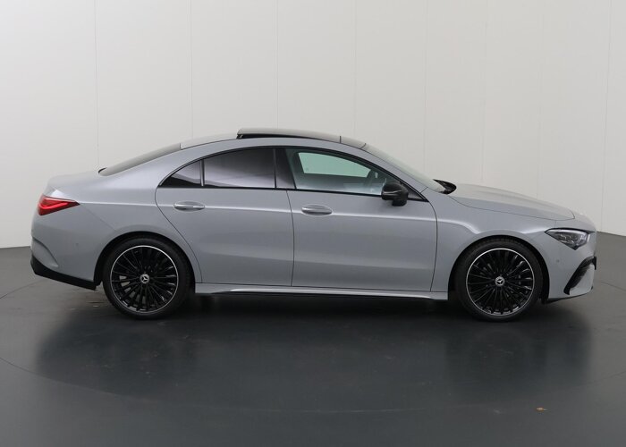 Mercedes-Benz CLA-Klasse Coupé 180 Business Solution AMG