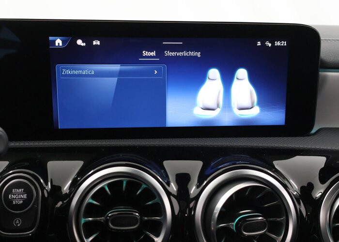 Mercedes-Benz CLA-Klasse Coupé 180 Business Solution AMG