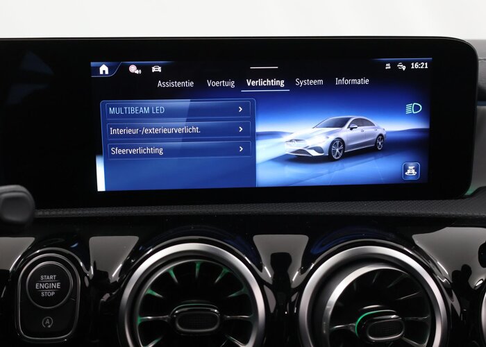 Mercedes-Benz CLA-Klasse Coupé 180 Business Solution AMG