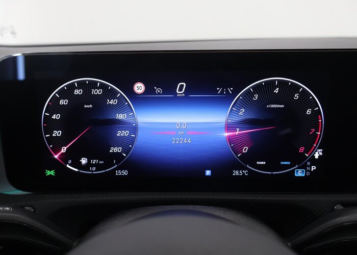 Mercedes-Benz CLA-Klasse 180 Shooting Brake Business Solution AMG