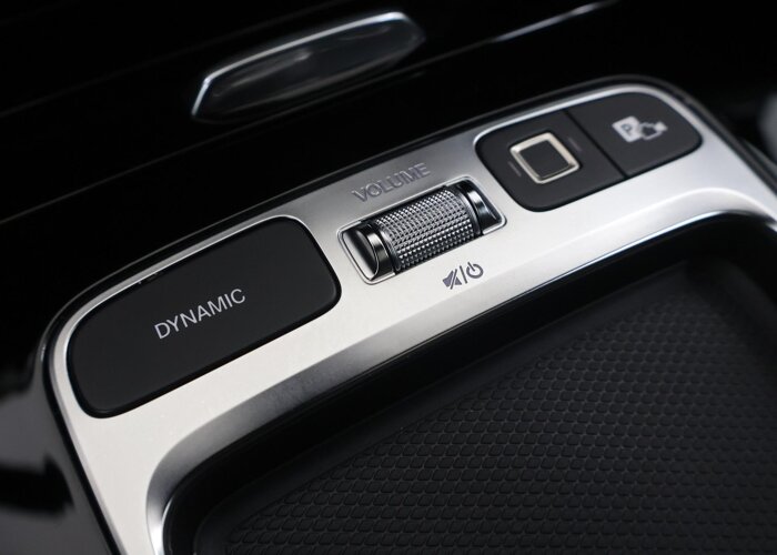 Mercedes-Benz CLA-Klasse 180 Shooting Brake Business Solution AMG