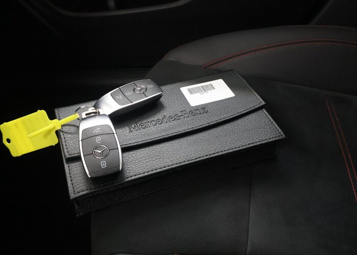 Mercedes-Benz CLA-Klasse 180 Shooting Brake Business Solution AMG