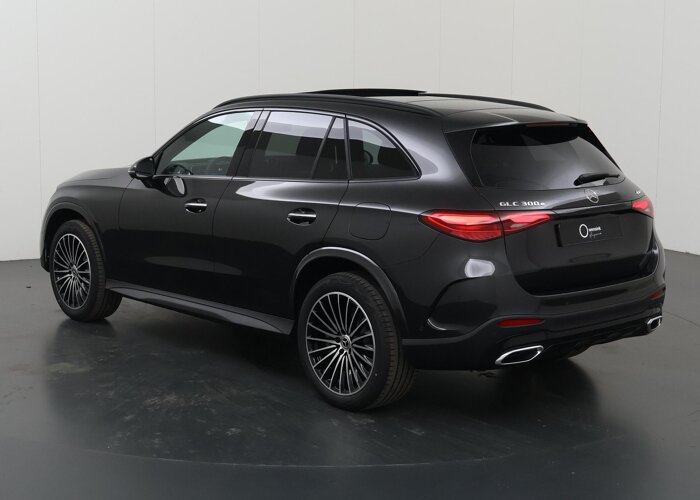 Mercedes-Benz GLC 300e 4MATIC Sport Edition