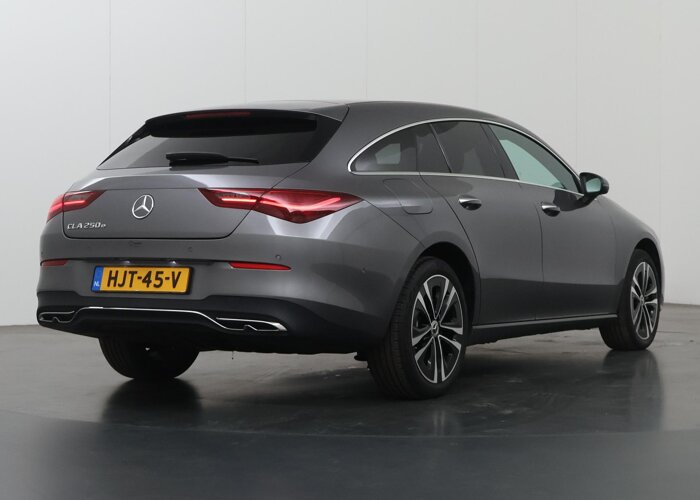 Mercedes-Benz CLA-Klasse Shooting Brake 250e Star Edition