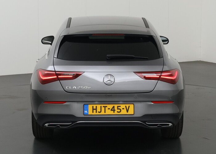 Mercedes-Benz CLA-Klasse Shooting Brake 250e Star Edition