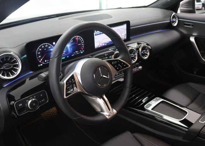 Mercedes-Benz CLA-Klasse Shooting Brake 250e Star Edition