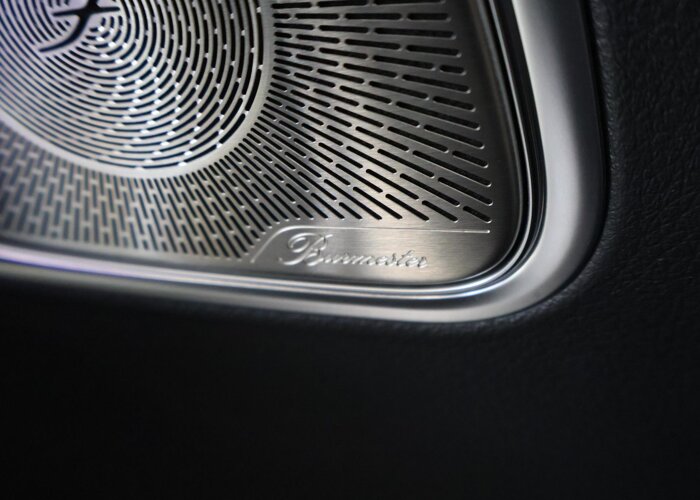 Mercedes-Benz GLC 300e 4MATIC Sport Edition