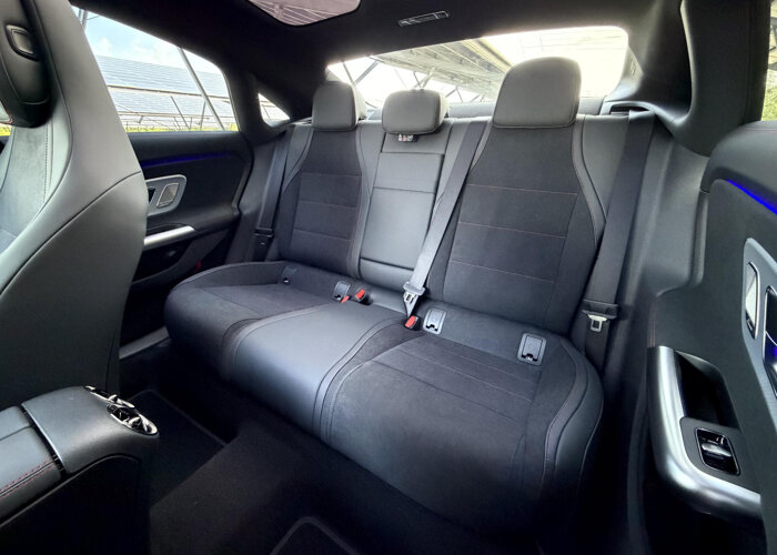 Mercedes-Benz CLA-Klasse 180 Business Solution AMG