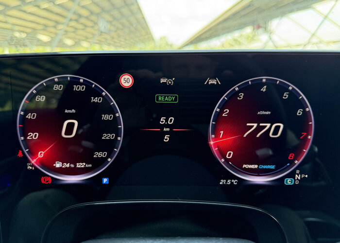 Mercedes-Benz CLA-Klasse 180 Business Solution AMG